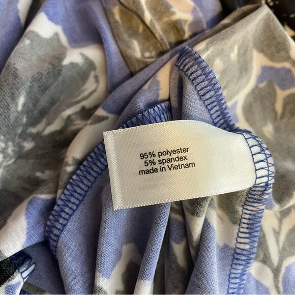 Lane Bryant Blue Black floral knit short sleeve belted dress womens 26 28 new - Picture 14 of 16